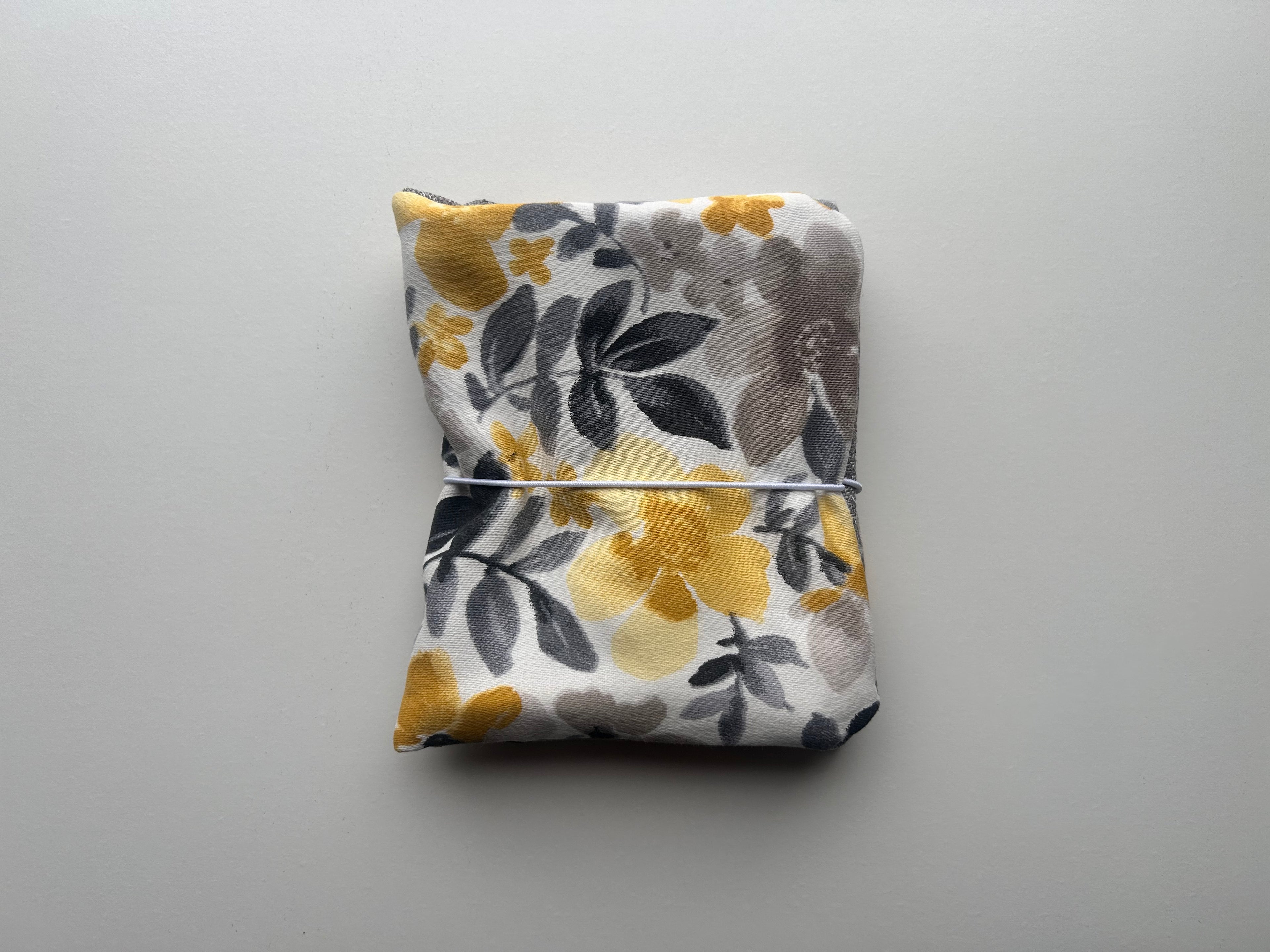 Everything Pouch – Soft Bloom (Slim)