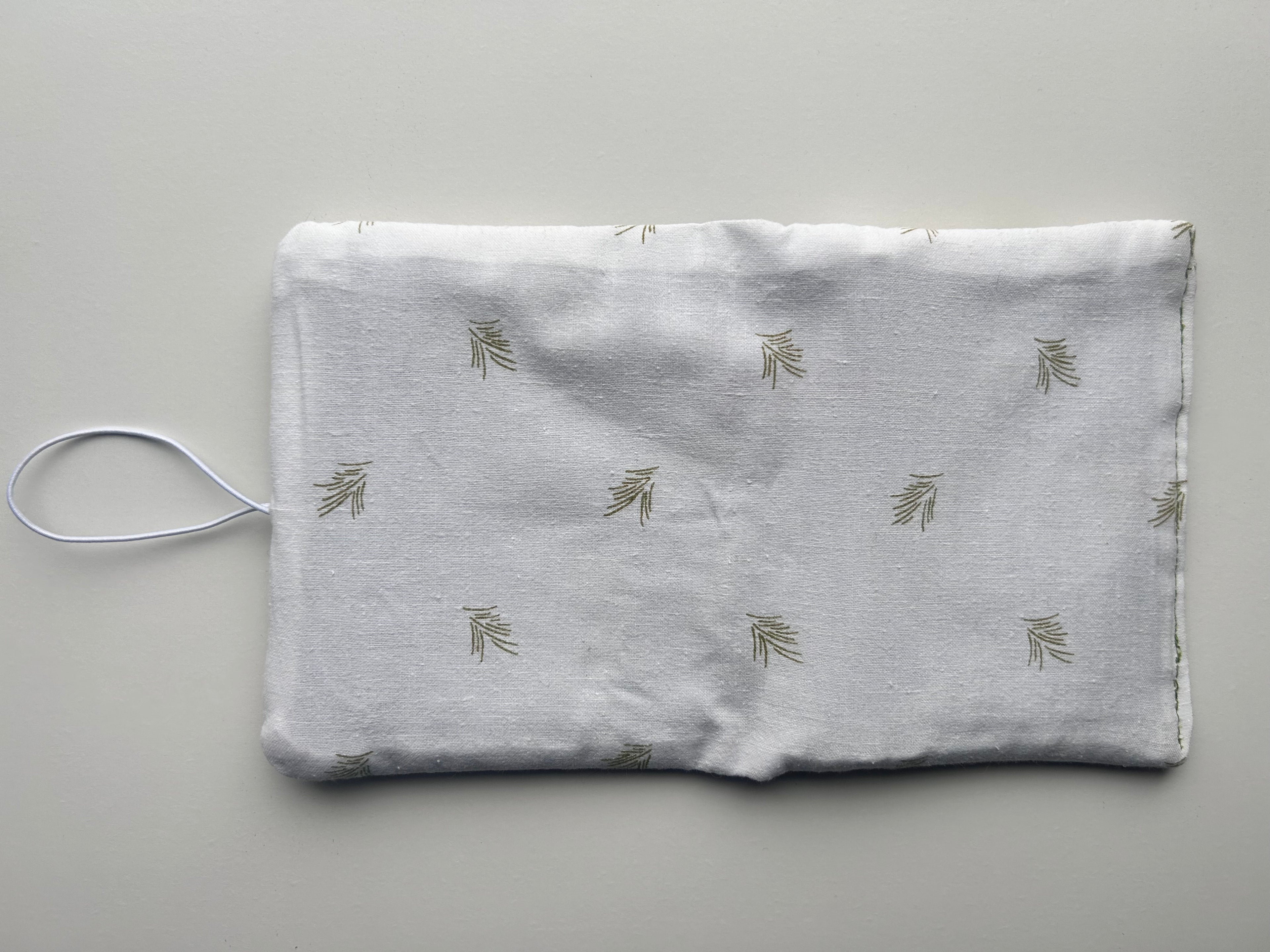 Everything Pouch – Hidden Lemon Garden