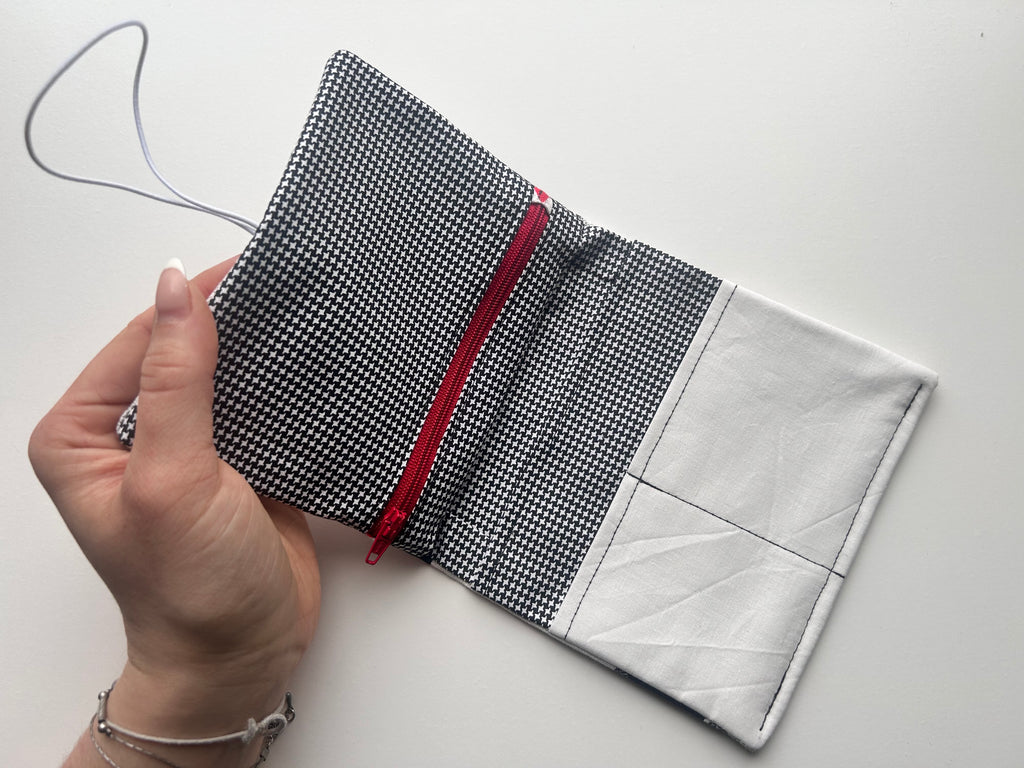 Everything Pouch - Noir Pop Grid (Sunglasses)
